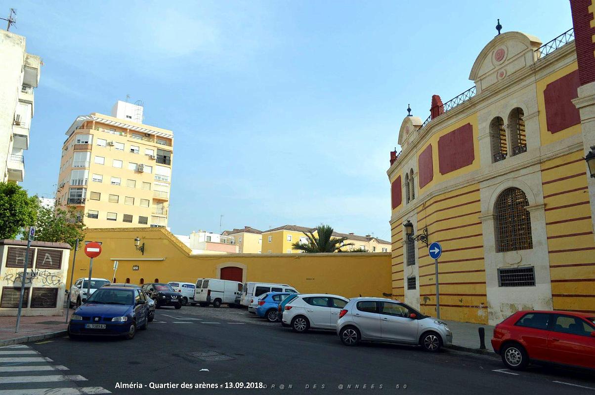 26 ALMERIA QUARTIER DES ARENES (10).JPG